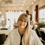 Photo of Carrie Catlin