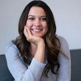 Photo of Ashley Bennett