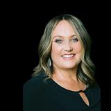Photo of Lorie Colloms