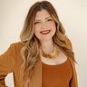 Photo of Lauren Matthews
